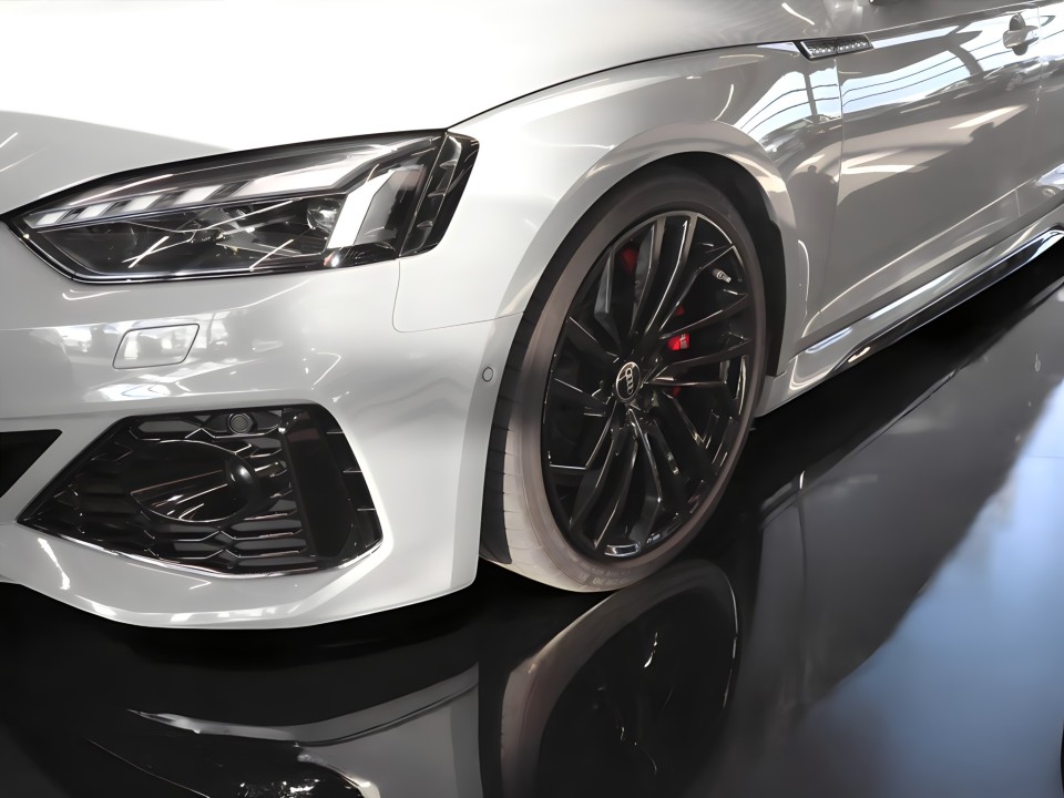 Audi RS5 TFSI quattro tiptronic (5)