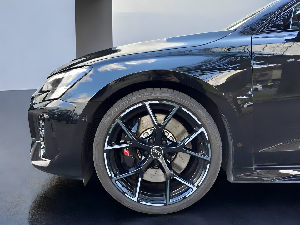 Audi RS3 TFSI quattro S tronic (5)