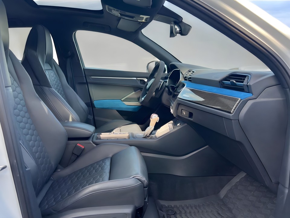 Audi RS Q3 TFSI quattro S tronic - foto 6