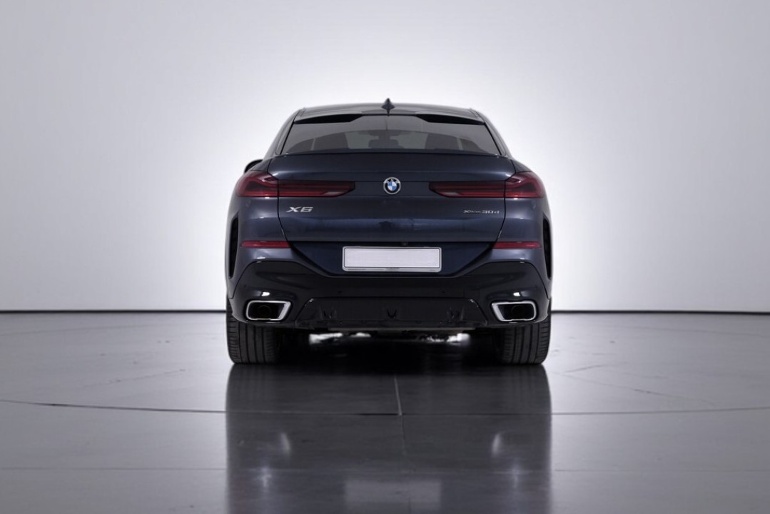 BMW X6 xDrive 30d (3)