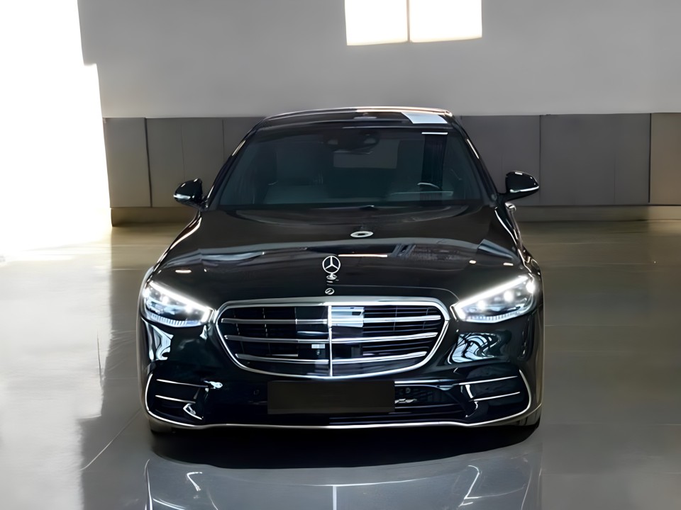 Mercedes-Benz S 500 4MATIC AMG (2)