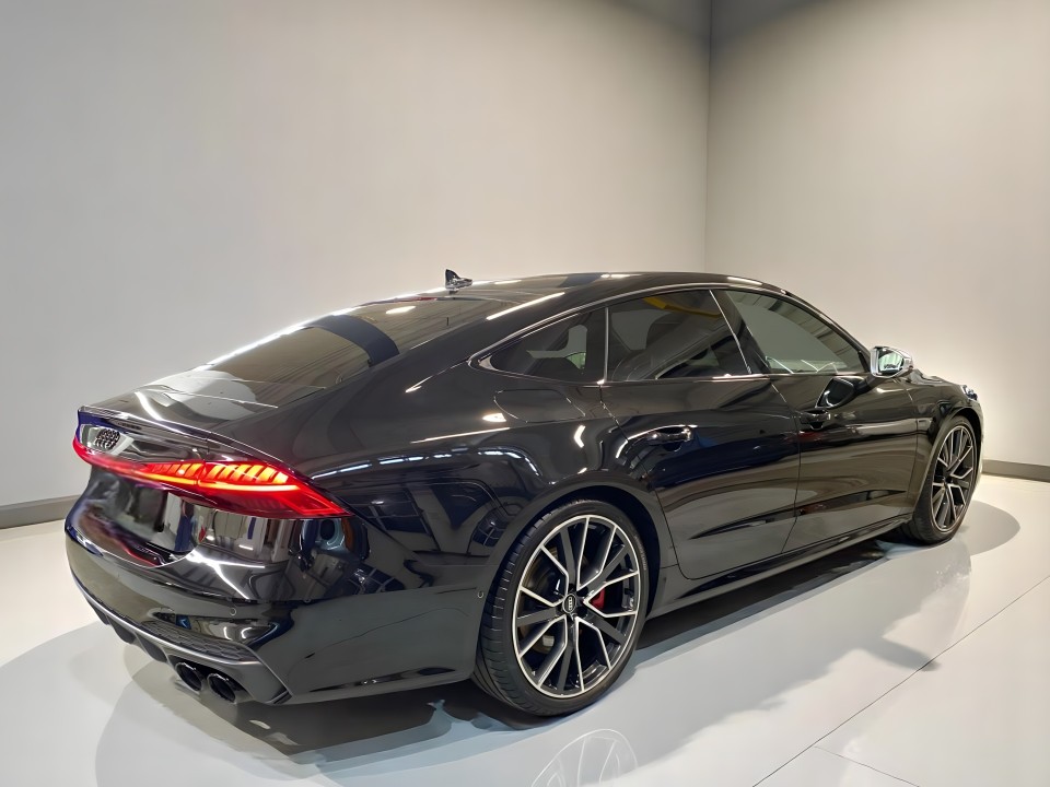 Audi S7 TDI quattro tiptronic (3)