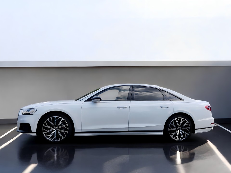 Audi S8 TFSI quattro tiptronic (3)