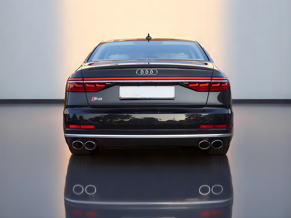 Audi S8 TFSI quattro tiptronic (4)