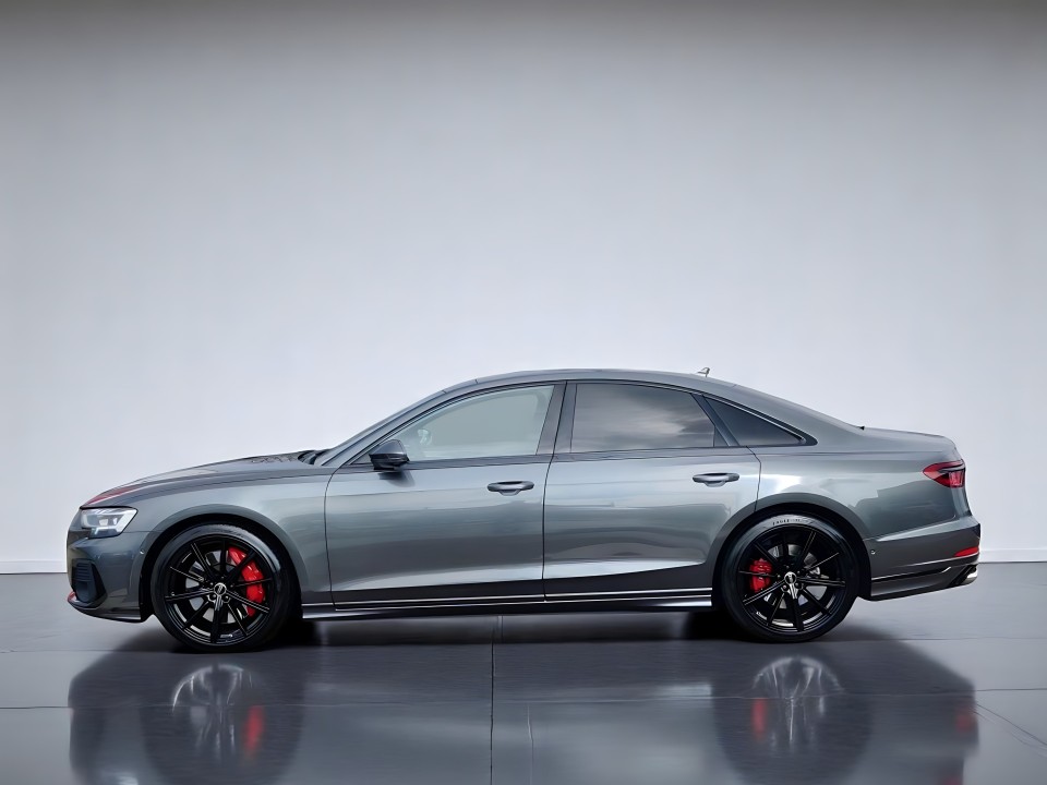 Audi S8 TFSI quattro tiptronic (4)