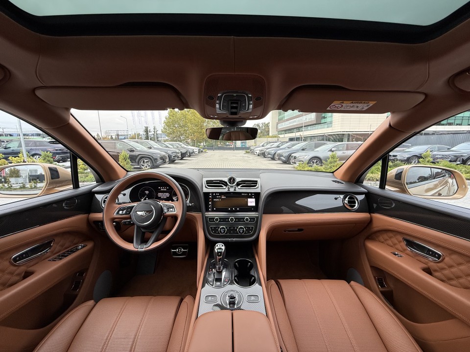 Bentley Bentayga V8 Mulliner - foto 21