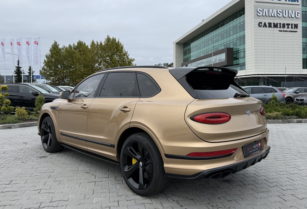 Bentley Bentayga V8 Mulliner (5)
