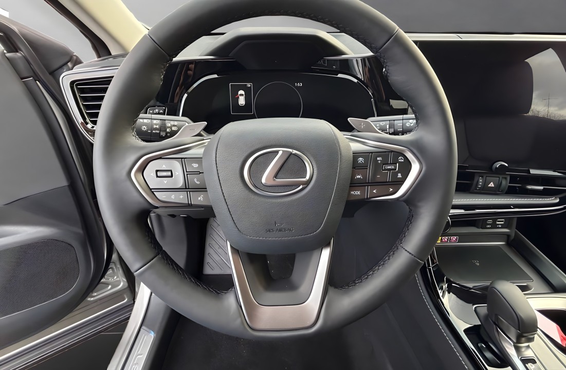 Lexus NX - foto 9