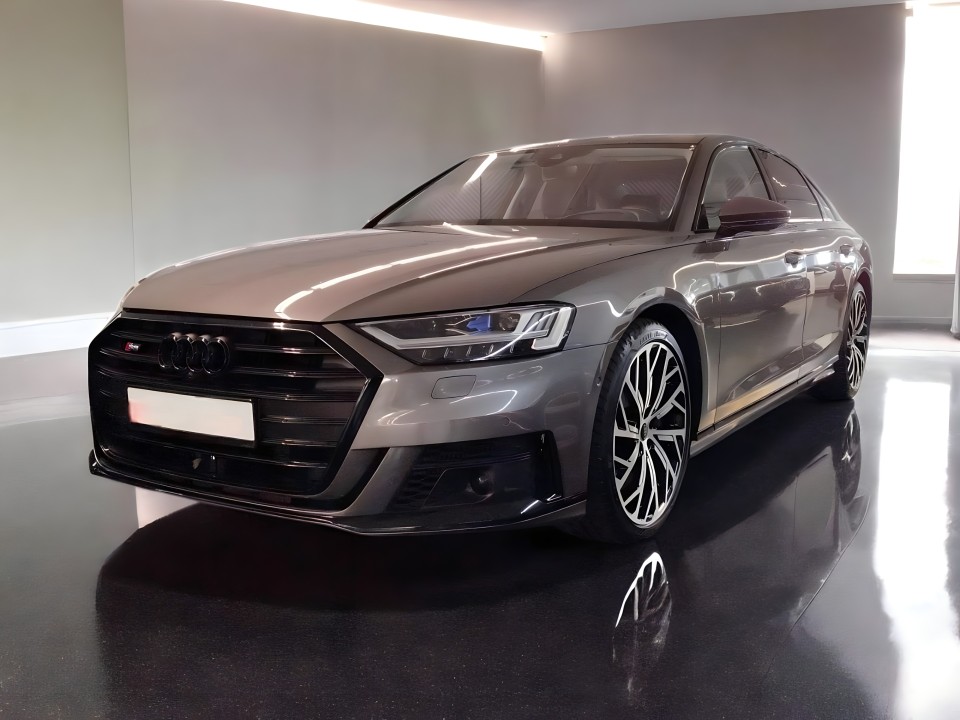 Audi S8 TFSI quattro tiptronic