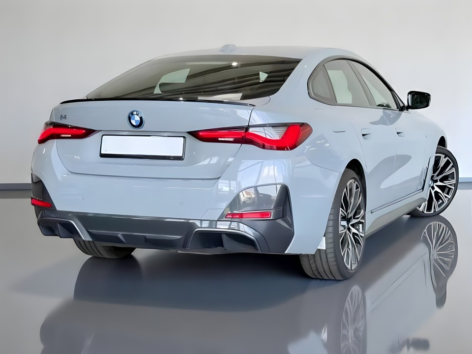 BMW i4 eDrive40 Gran Coupe (4)