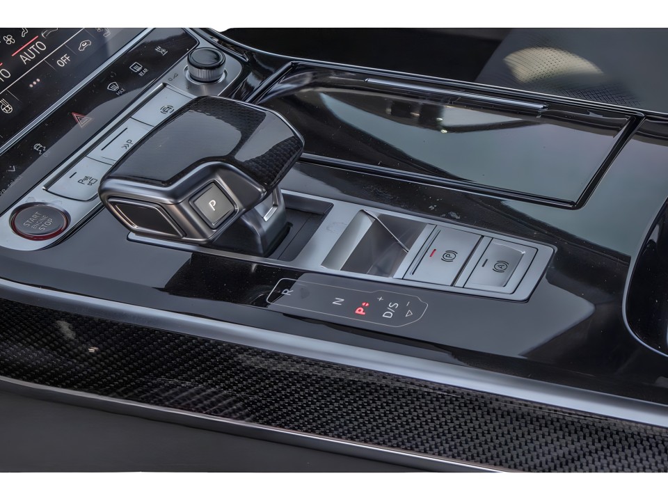 Audi S8 TFSI quattro tiptronic - foto 11
