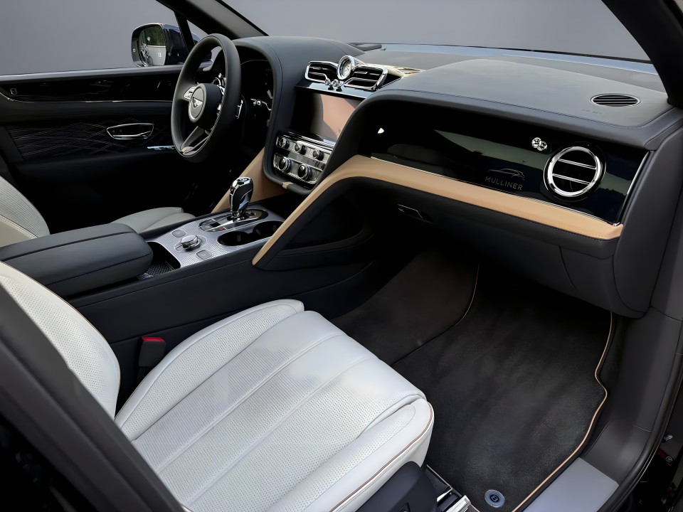 Bentley Bentayga Mulliner V8 - foto 12