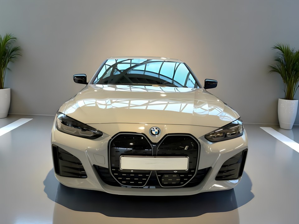 BMW i4 eDrive40 (2)