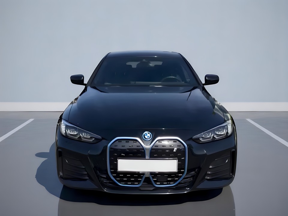 BMW i4 eDrive40 Gran Coupe (2)