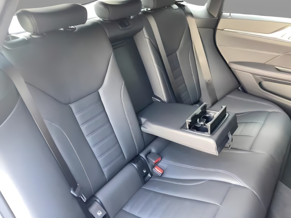 BMW i4 eDrive40 Gran Coupe - foto 11