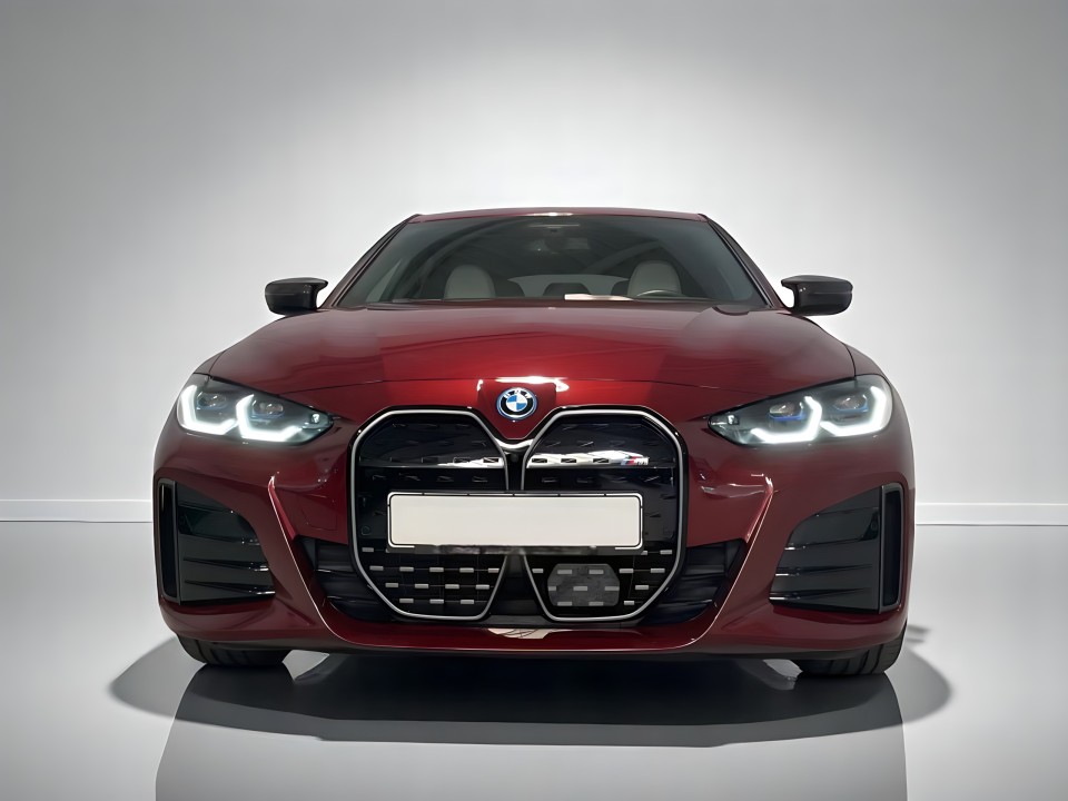 BMW i4 M50 (2)