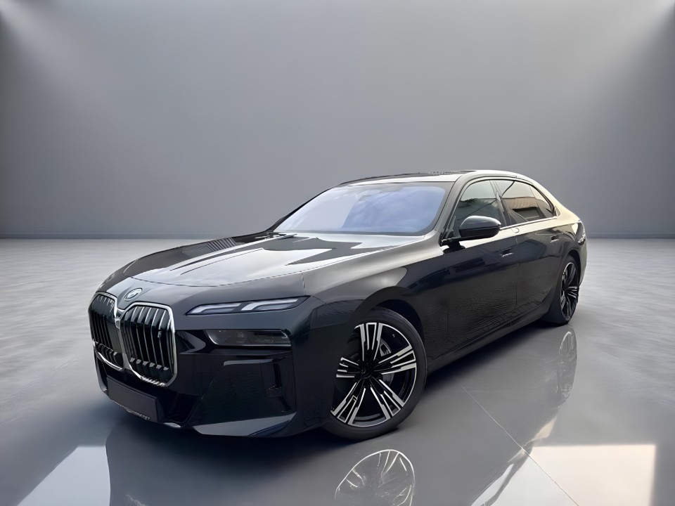 BMW i7 xDrive60 (2)