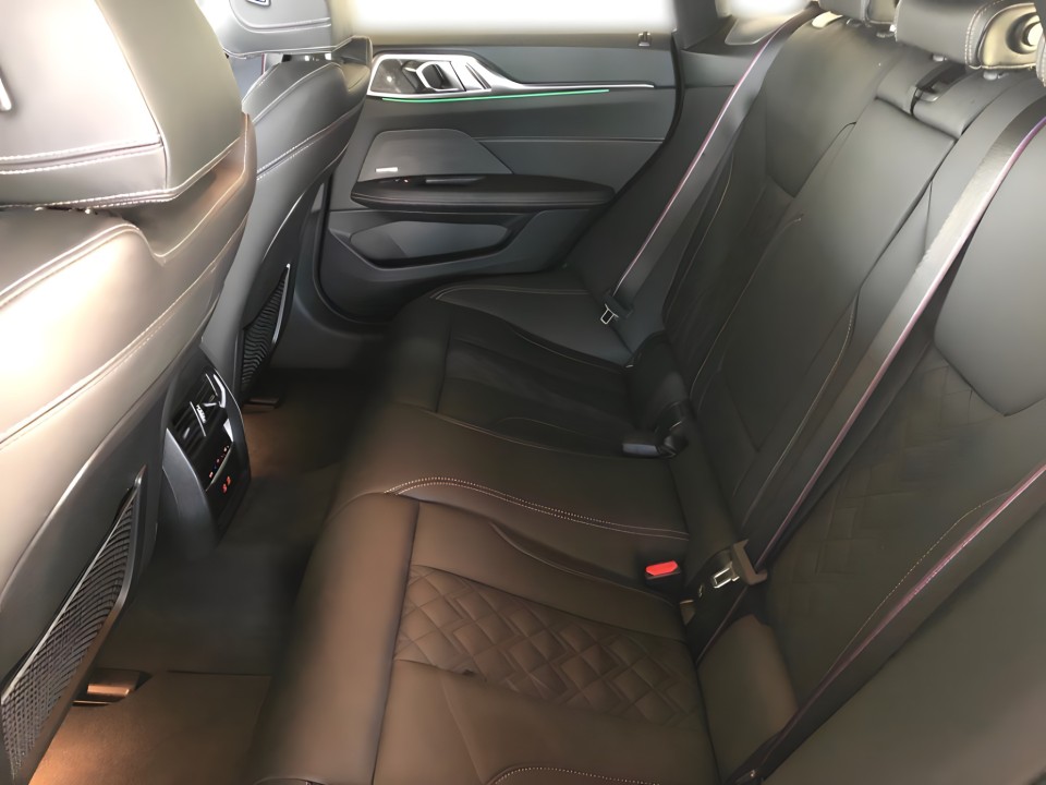 BMW i4 M50 - foto 8