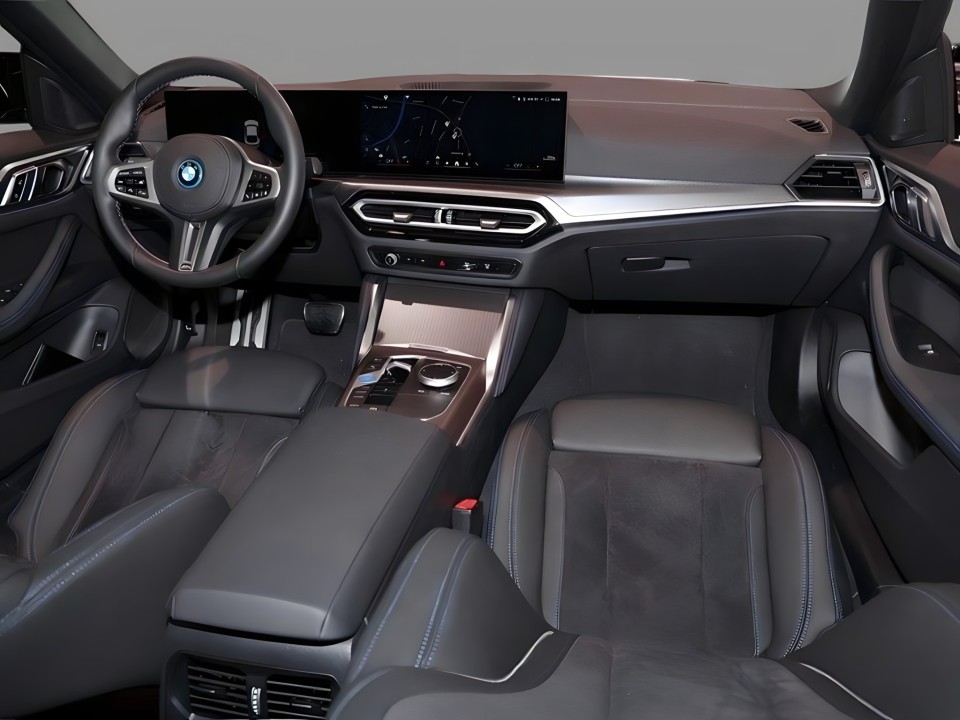 BMW i4 M50 (4)