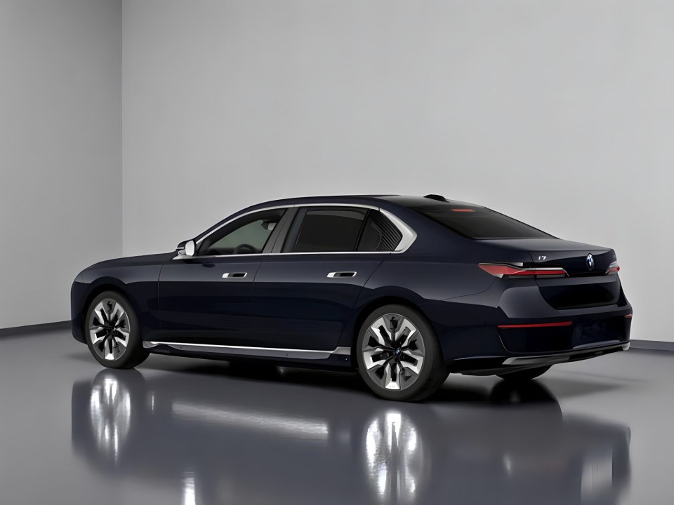 BMW i7 xDrive60 - foto 6