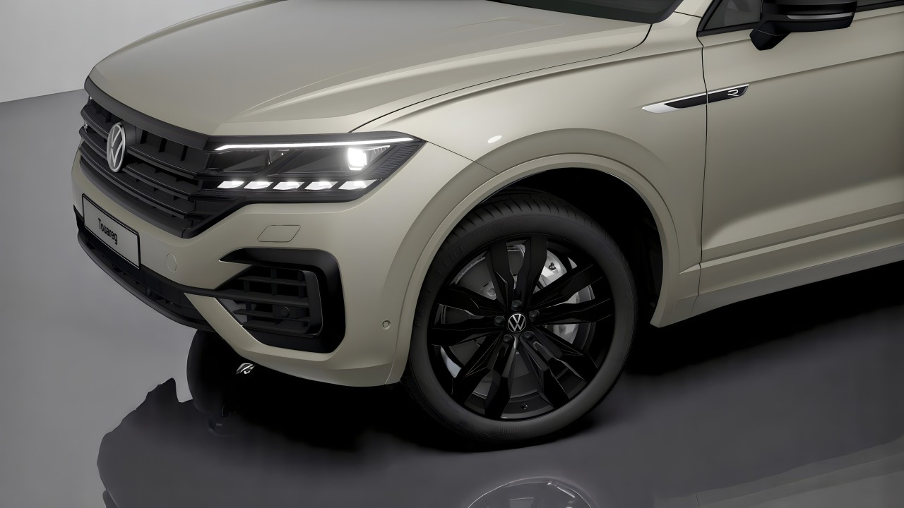 Volkswagen Touareg R 4Motion (2)