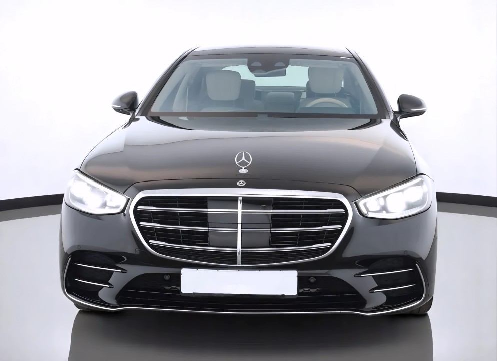 Mercedes-Benz S 400d 4MATIC AMG (2)