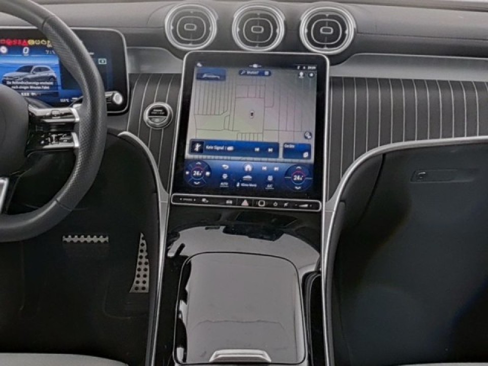 Mercedes-Benz GLC 200 4MATIC AMG Line (5)