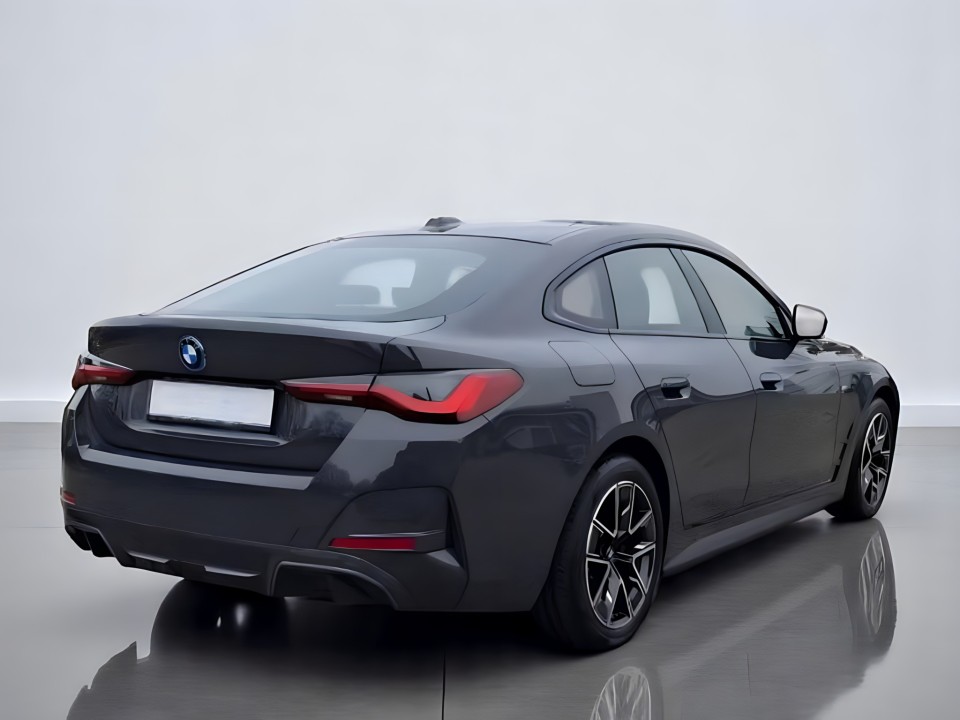 BMW i4 eDrive40 Gran Coupe (3)