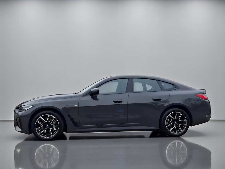 BMW i4 eDrive40 Gran Coupe (5)