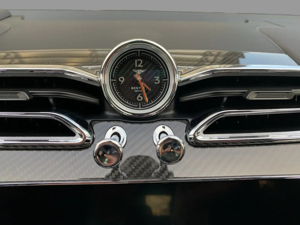 Bentley Bentayga S V8 - foto 12