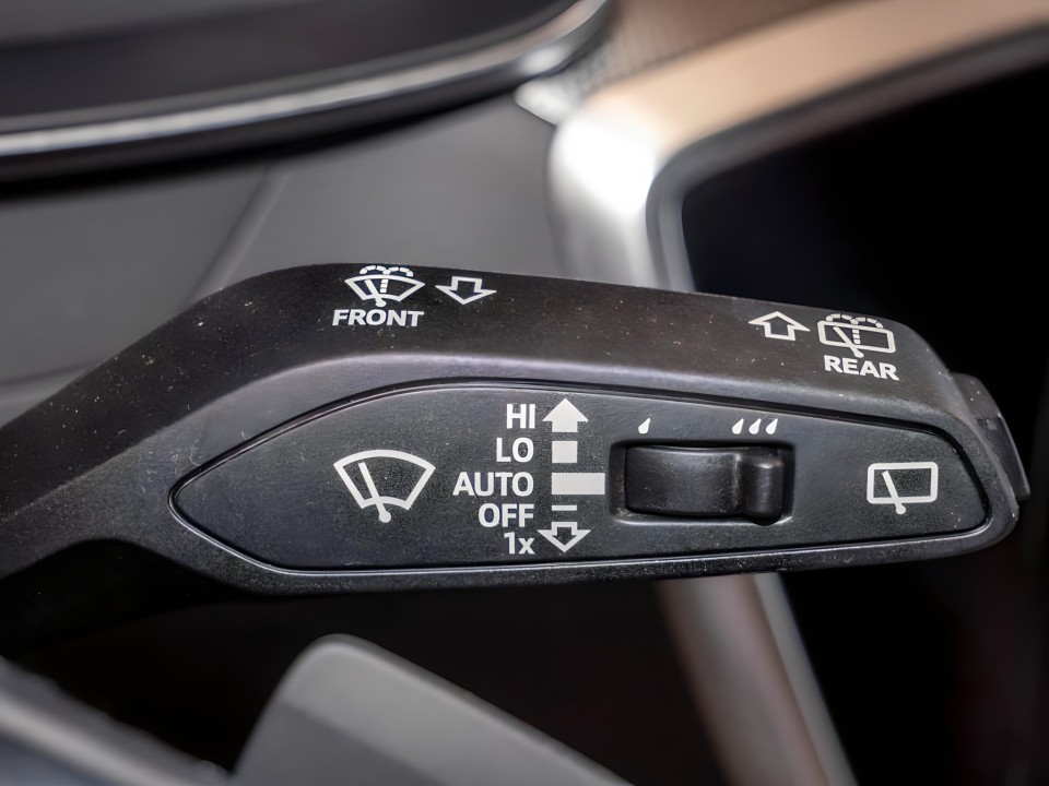 Audi A6 Allroad 55 TDI - foto 9