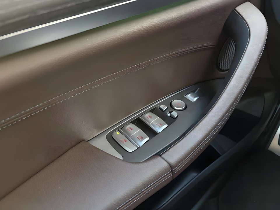 BMW iX3 - foto 12