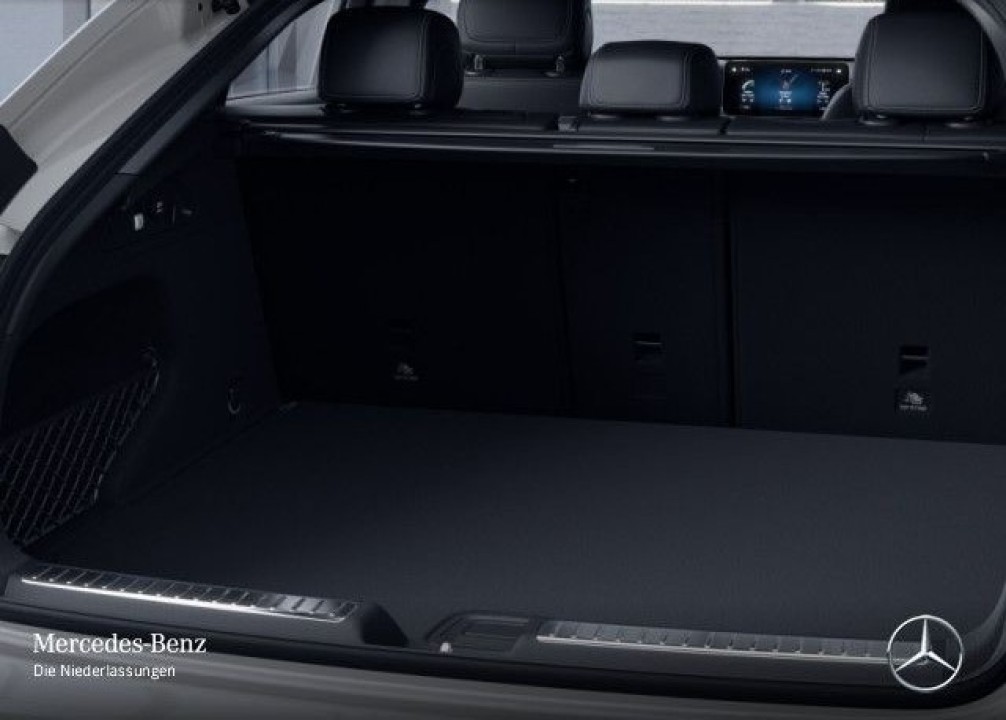 Mercedes-Benz GLC Coupe 300e 4MATIC AMG Line - foto 12