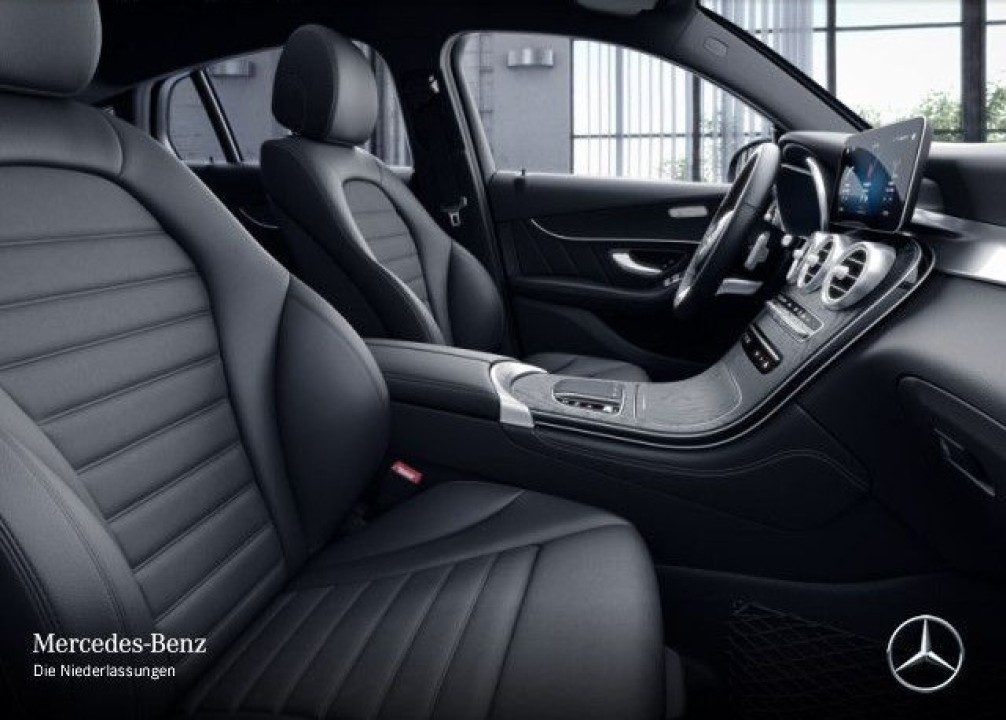 Mercedes-Benz GLC Coupe 300e 4MATIC AMG Line - foto 10
