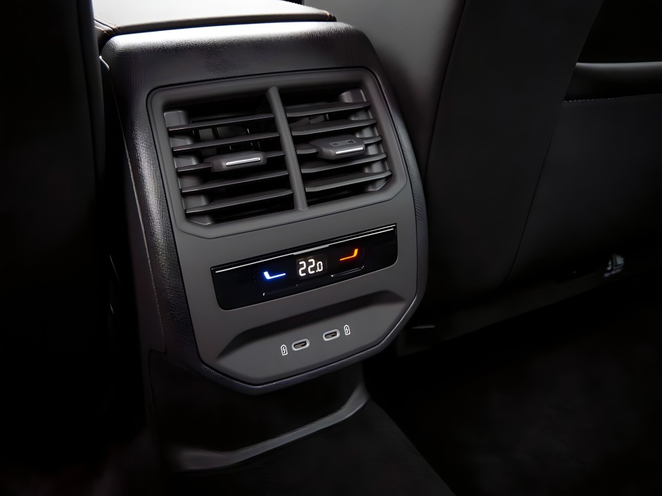Cupra Formentor TSI - foto 11