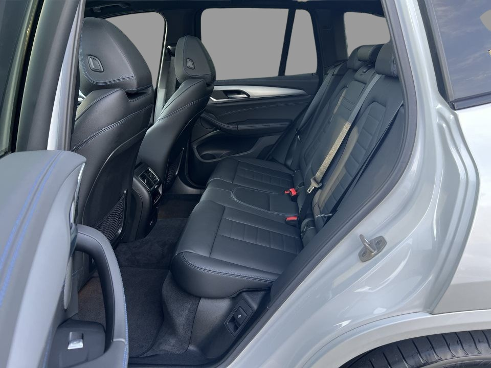 BMW iX3 - foto 12