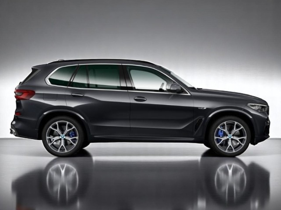 BMW X5 xDrive45e M-Sport (4)