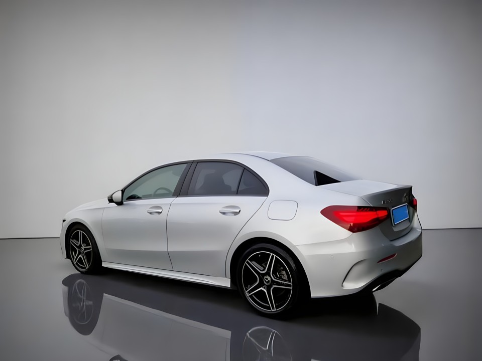 Mercedes-Benz A 200 (5)