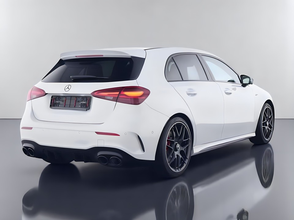 Mercedes-Benz A 45 S 4MATIC AMG (2)