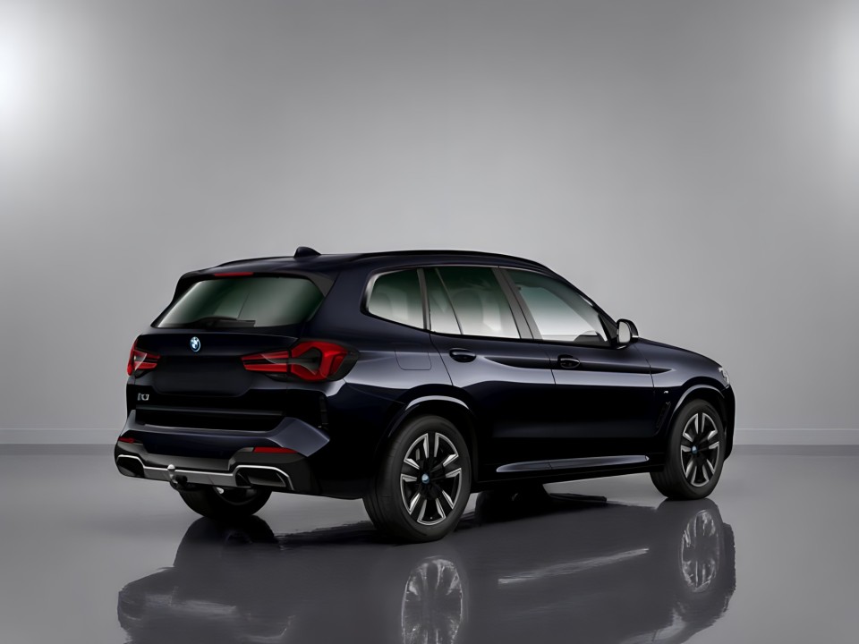 BMW iX3 (4)