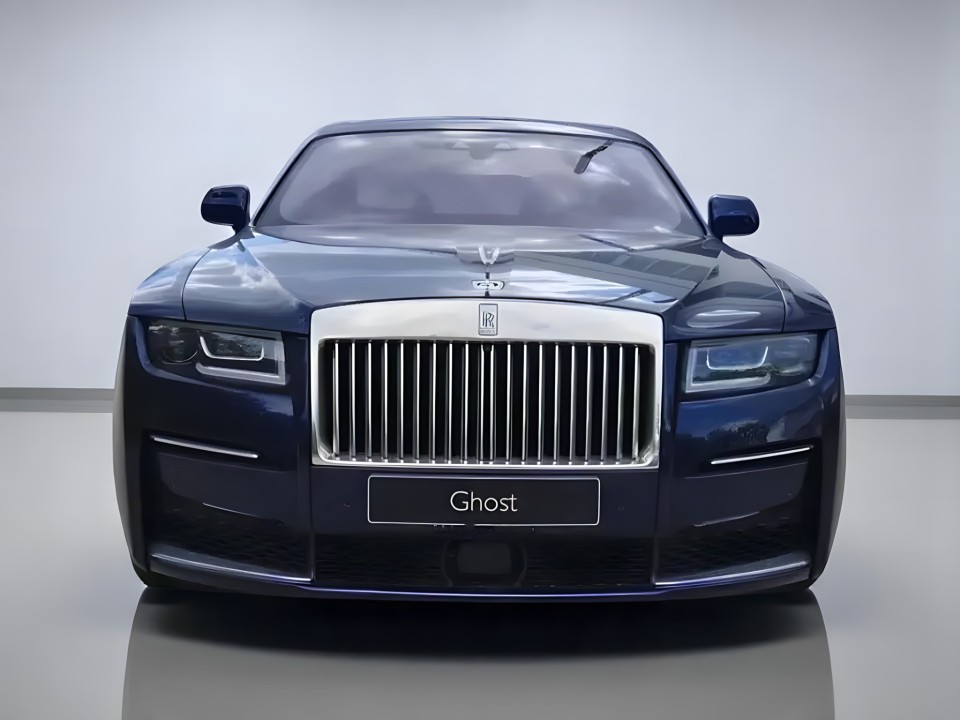 Rolls-Royce Ghost (2)