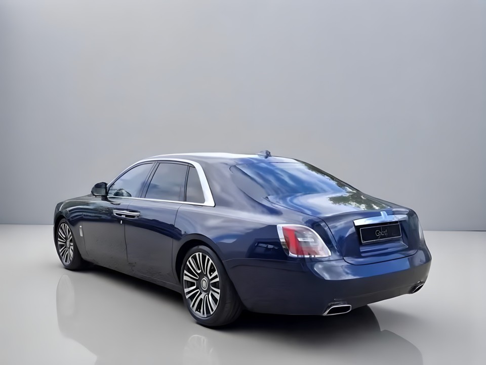 Rolls-Royce Ghost (5)