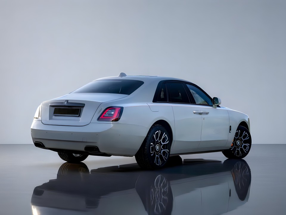 Rolls-Royce Ghost (4)