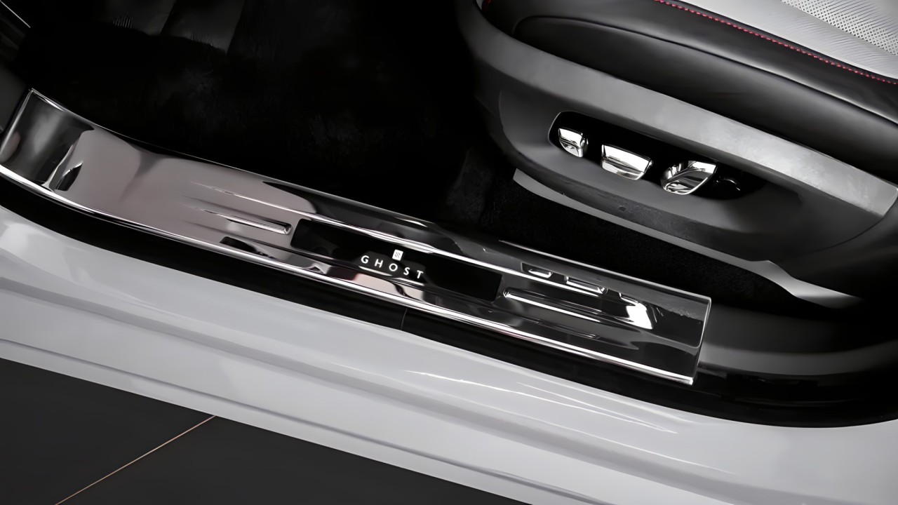 Rolls-Royce Ghost - foto 27