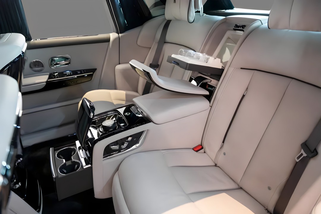 Rolls-Royce Phantom - foto 14