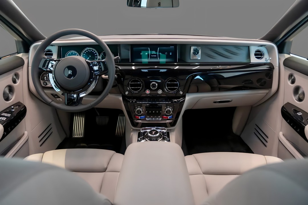 Rolls-Royce Phantom - foto 7