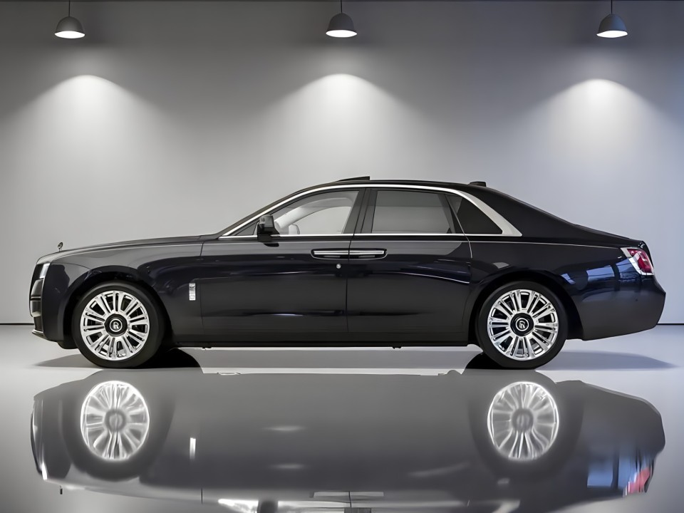 Rolls-Royce Ghost (4)