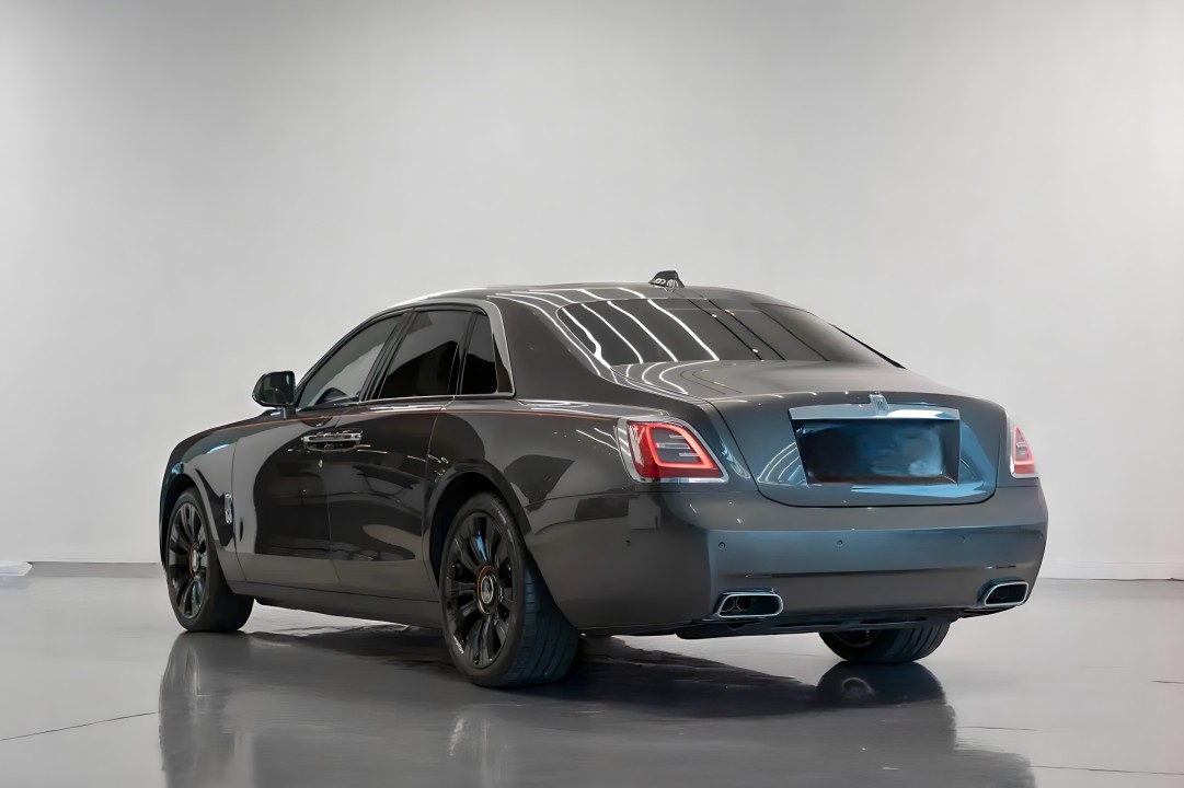 Rolls-Royce Ghost - foto 9