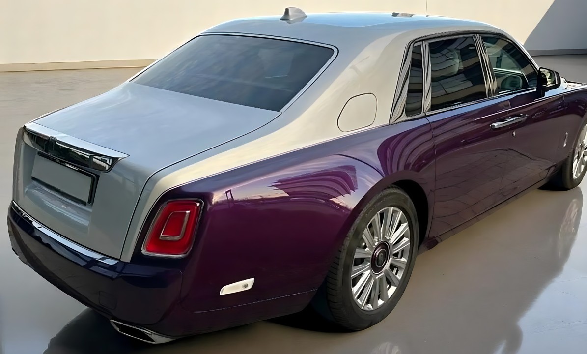 Rolls-Royce Phantom (4)