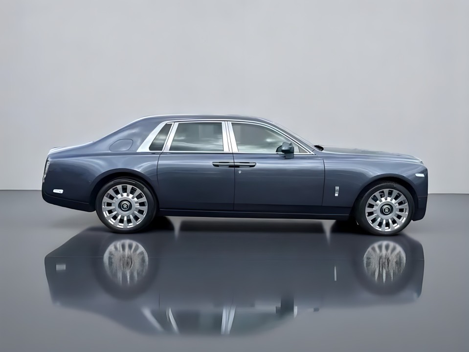 Rolls-Royce Phantom (5)